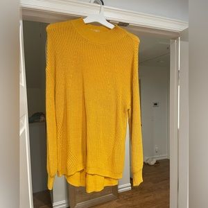 Old Navy yellow sweater